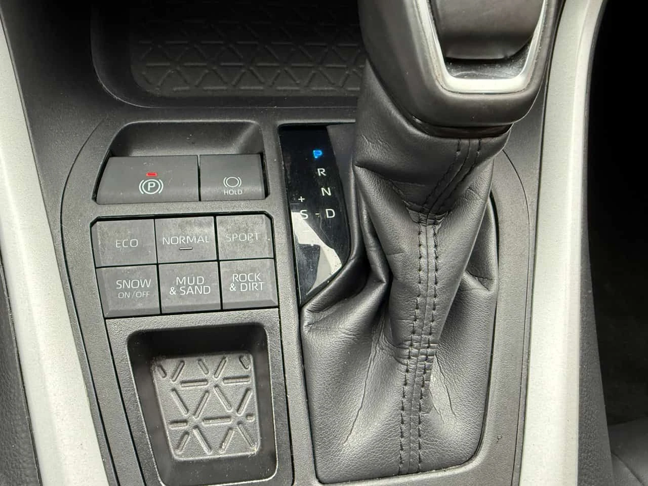 Toyota Rav4 * XLE * �������� * ����� * NAVI | Mobile.bg � ����������� 12