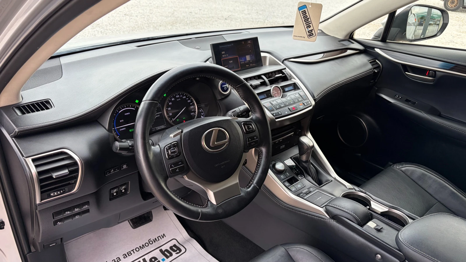 Lexus NX 300h 2.5h 4x4, снимка 8 - Автомобили и джипове - 54878493
