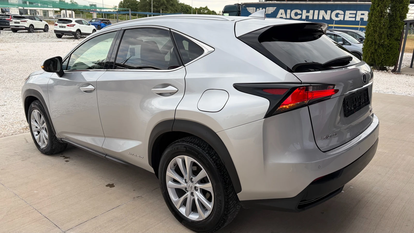 Lexus NX 300h 2.5h 4x4, снимка 6 - Автомобили и джипове - 54878493