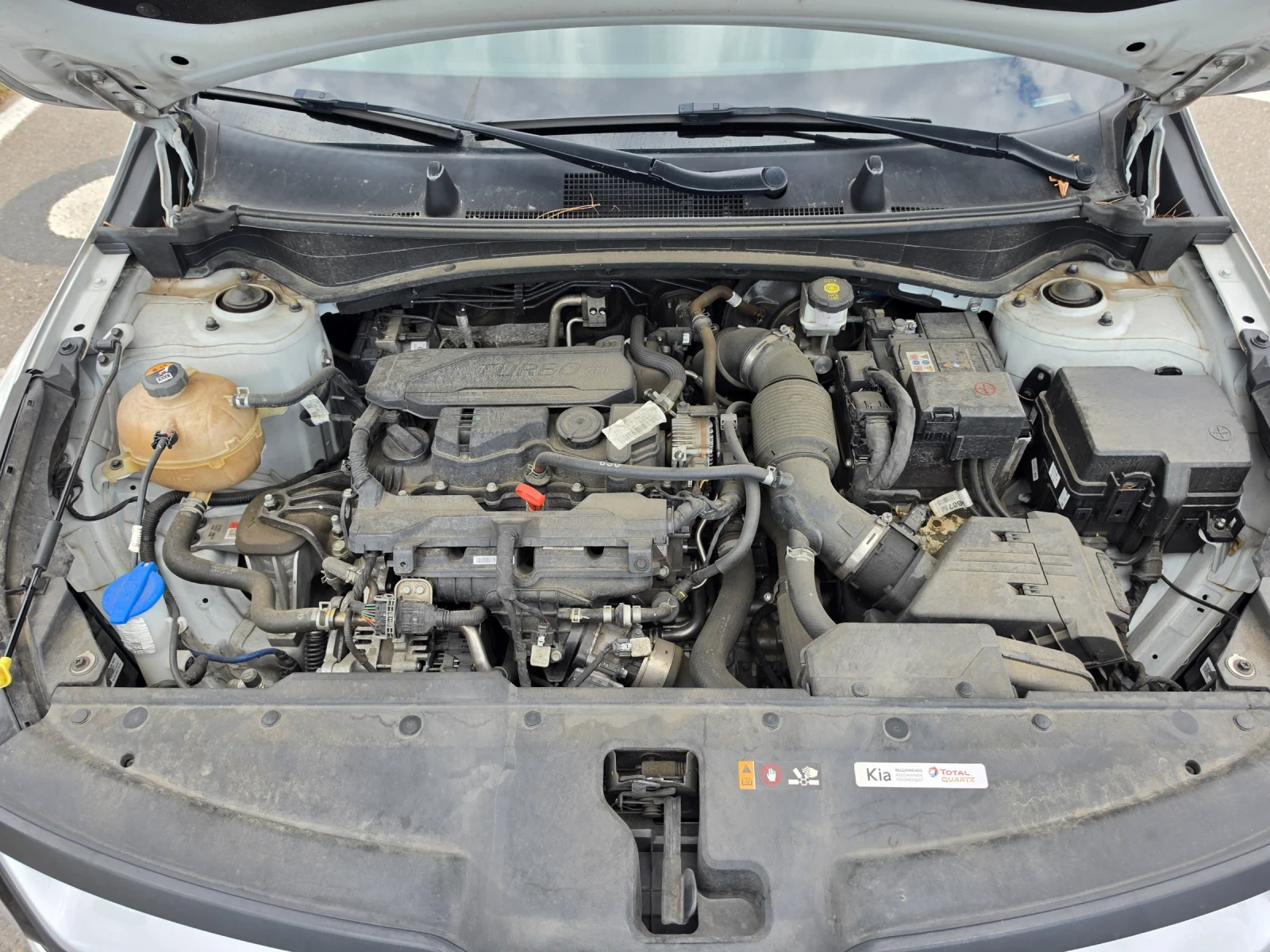 Kia Sportage 1.6 TGDi MHEV , снимка 17 - Автомобили и джипове - 55446417