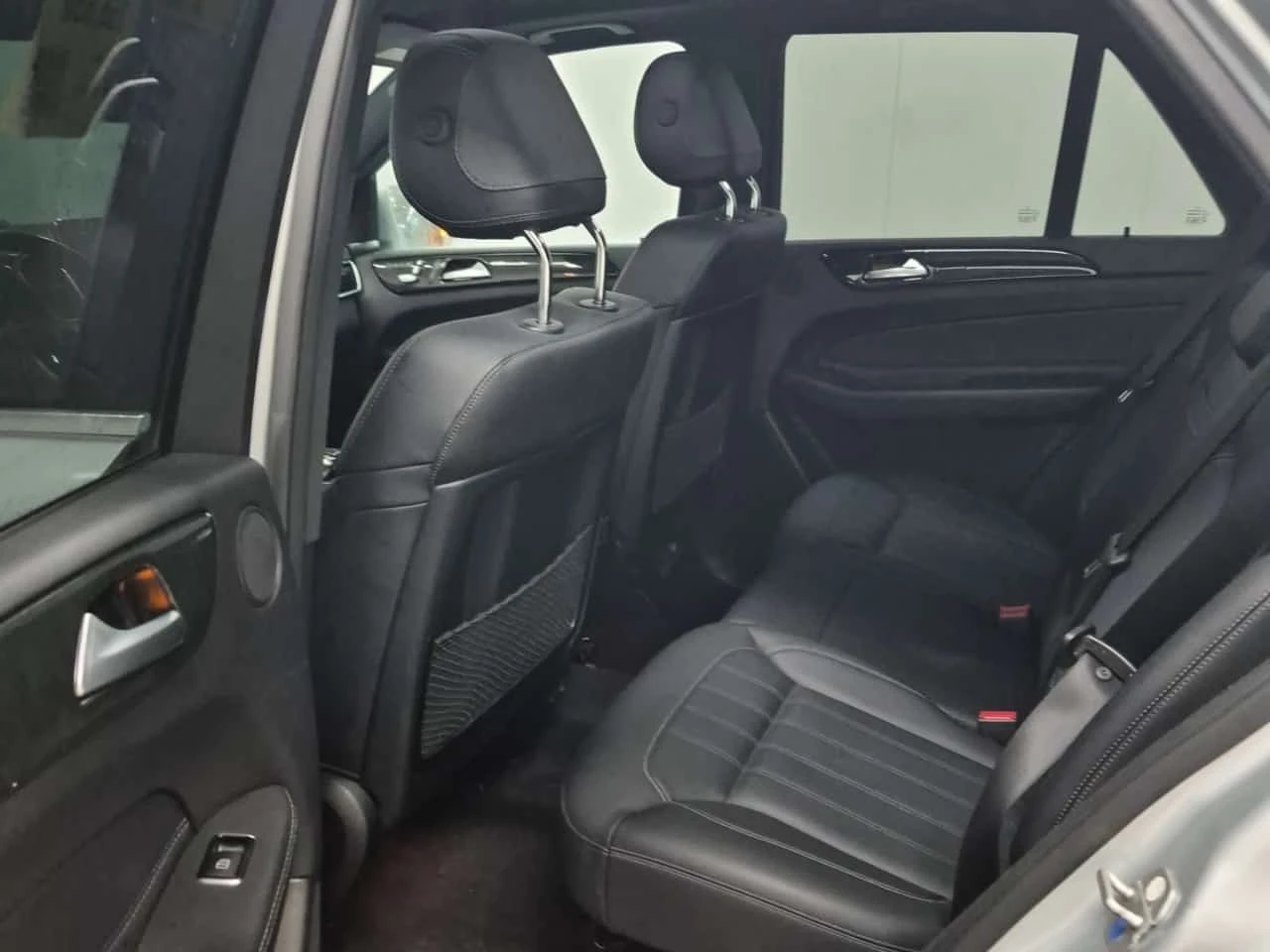 Mercedes-Benz GLE 350  * CARFAX * ОПЦИЯ ЗА ФИНАНСИРАНЕ, снимка 14 - Автомобили и джипове - 55771945