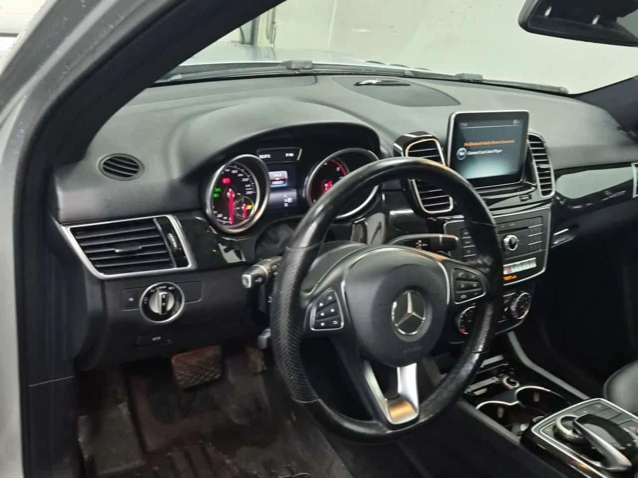 Mercedes-Benz GLE 350  * CARFAX * ОПЦИЯ ЗА ФИНАНСИРАНЕ, снимка 5 - Автомобили и джипове - 55771945