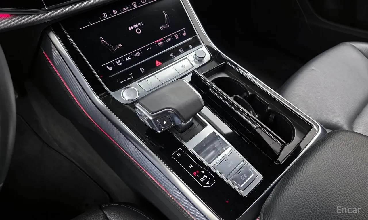 Audi Q8 45 TDI Quattro Premium | 2020 | 80 862 км, снимка 11 - Автомобили и джипове - 56180405