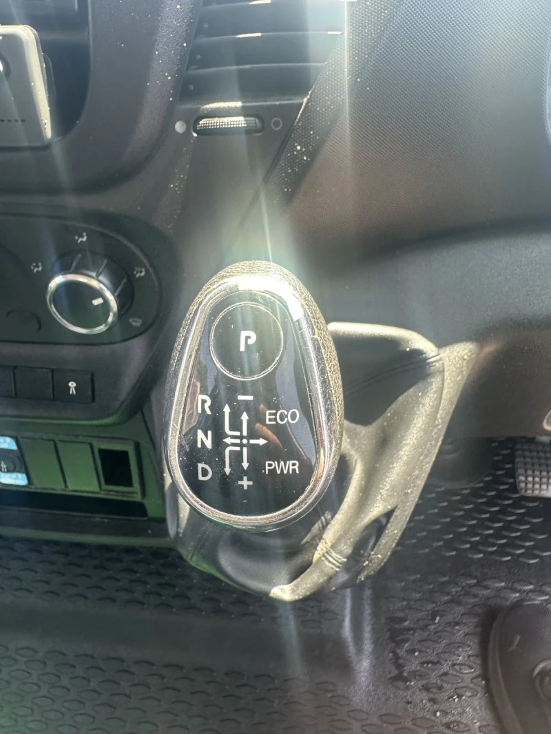 Iveco Daily 2.3 Хладилен -27 градуса, снимка 9 - Бусове и автобуси - 52467210