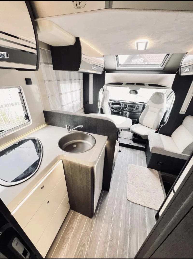 Кемпер ROLLER TEAM KRONOS 284 TL, снимка 11 - Каравани и кемпери - 52615330