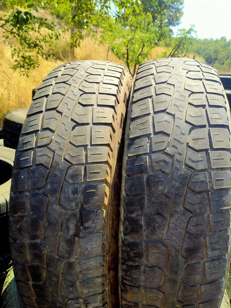 Гуми Зимни 205/80R16, снимка 1 - Гуми и джанти - 33625020