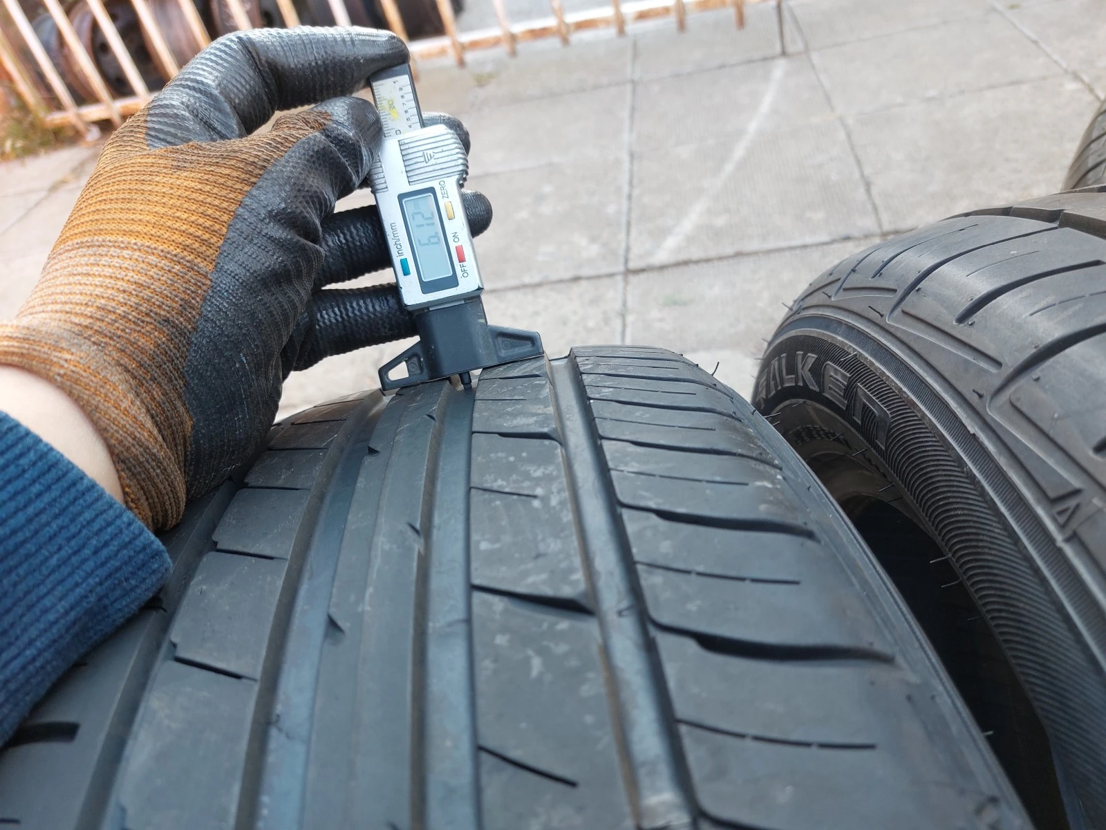  215/55R17 | Mobile.bg   4