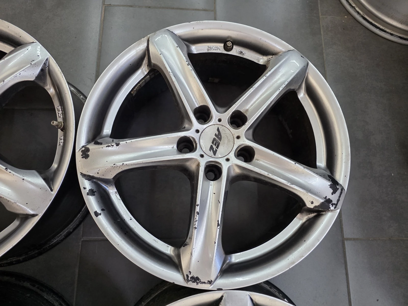 Джанти за Audi, снимка 6 - Гуми и джанти - 56688031