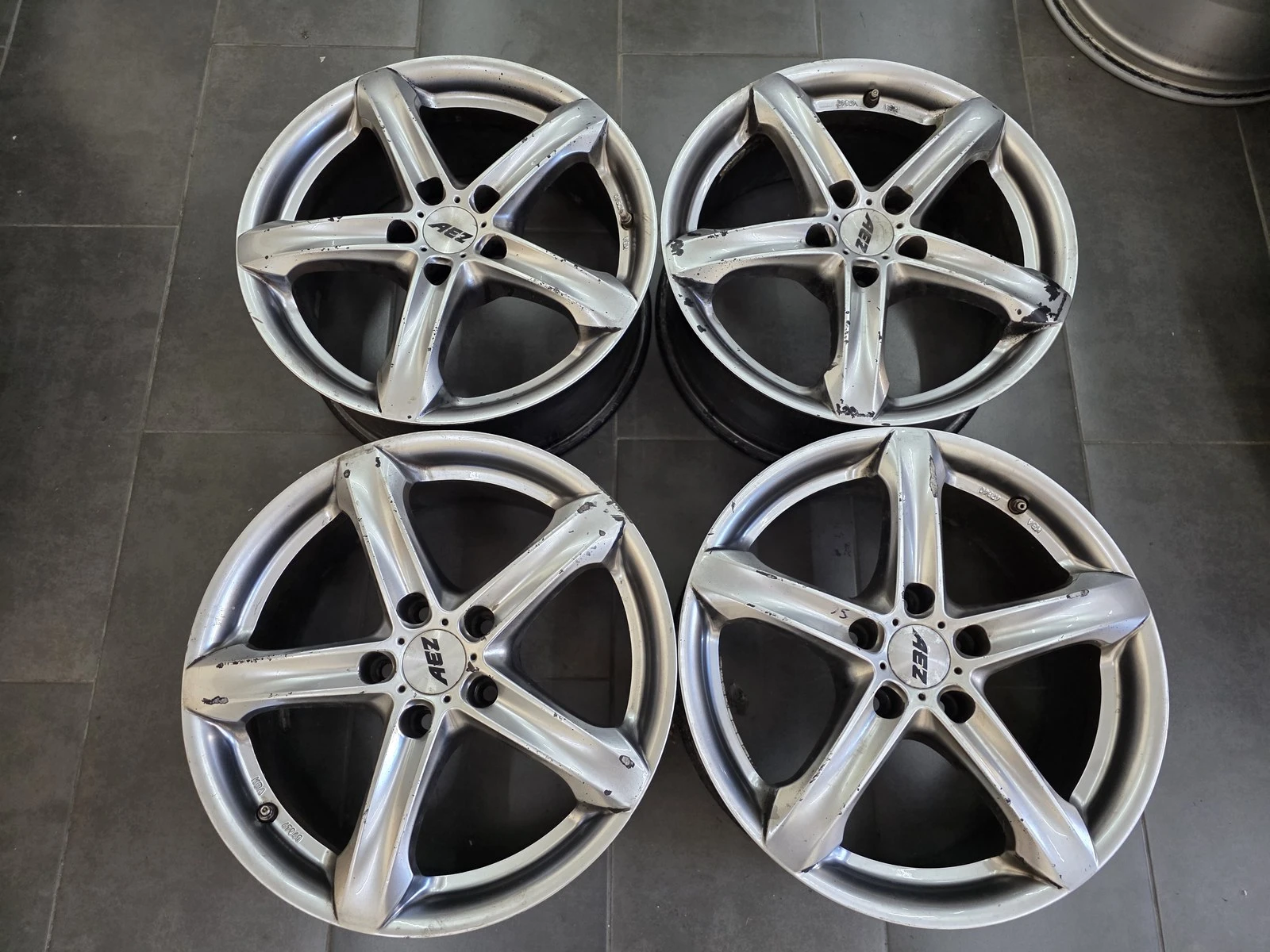 Джанти за Audi, снимка 3 - Гуми и джанти - 56688031