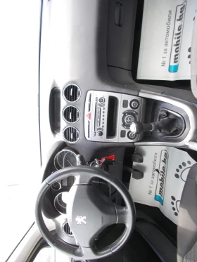 Peugeot 308 1.6i KLIMA, снимка 9