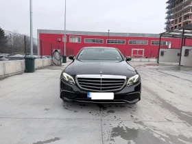 Mercedes-Benz E 220 4MATIC-EXCLUSIVE, снимка 2