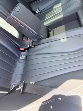 Mercedes-Benz E 220 4MATIC-EXCLUSIVE, снимка 16