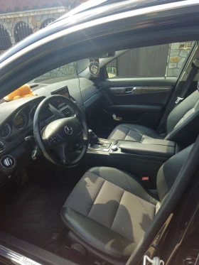 Mercedes-Benz C 220, снимка 8