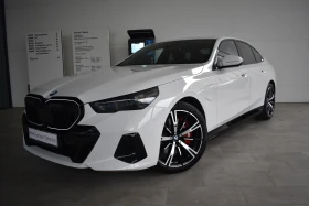 BMW 550 xDrive, снимка 1
