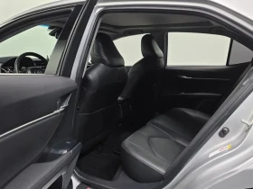 Toyota Camry (Xv70) 2.5, снимка 17
