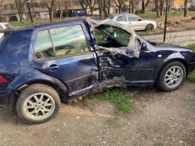 VW Golf 4 2,3 V5 4моушан 4х4, снимка 2