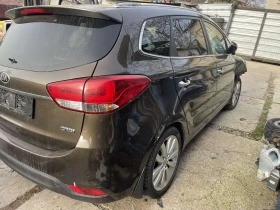 Kia Carens 1.7 на части, снимка 4