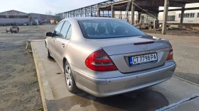 Mercedes-Benz E 220, снимка 3