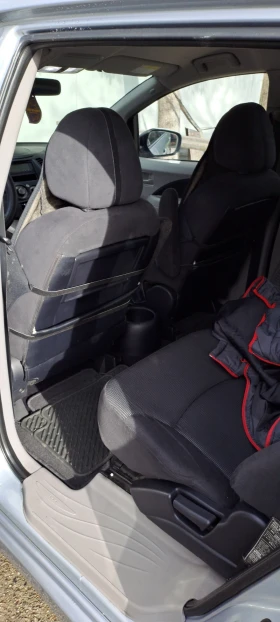 Mitsubishi Grandis, снимка 14 — Bazar.bg Mitsubishi Grandis, снимка 14