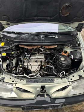 Renault Megane Scenik  - 123 € / 240.57 лв. - 70220004 6