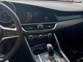 Alfa Romeo Giulia * 4dr Sdn AWD * АВТОКРЕДИТ БЕЗ ПЪРВОНАЧАЛНА ВНОСКА | Auto.bg — изображение 9