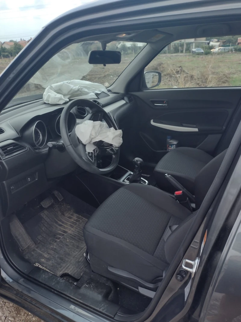 Suzuki Swift 1.2i, снимка 7 - Автомобили и джипове - 37855624