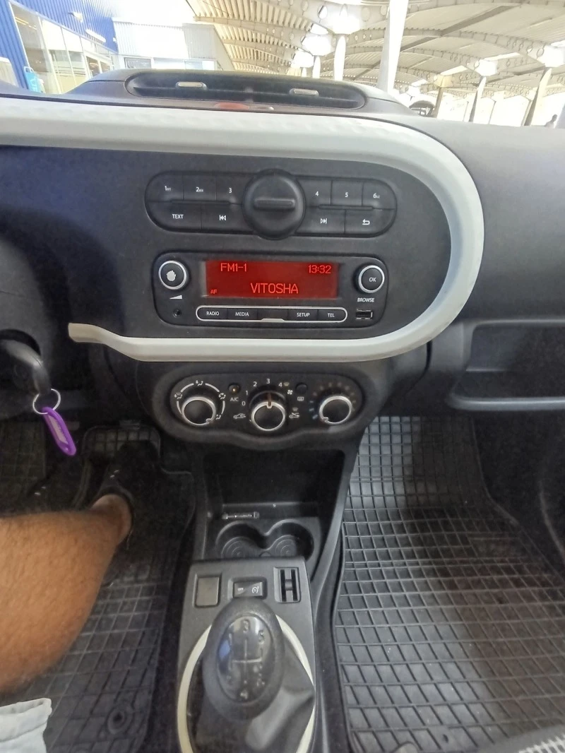 Renault Twingo, снимка 11 - Автомобили и джипове - 46415467