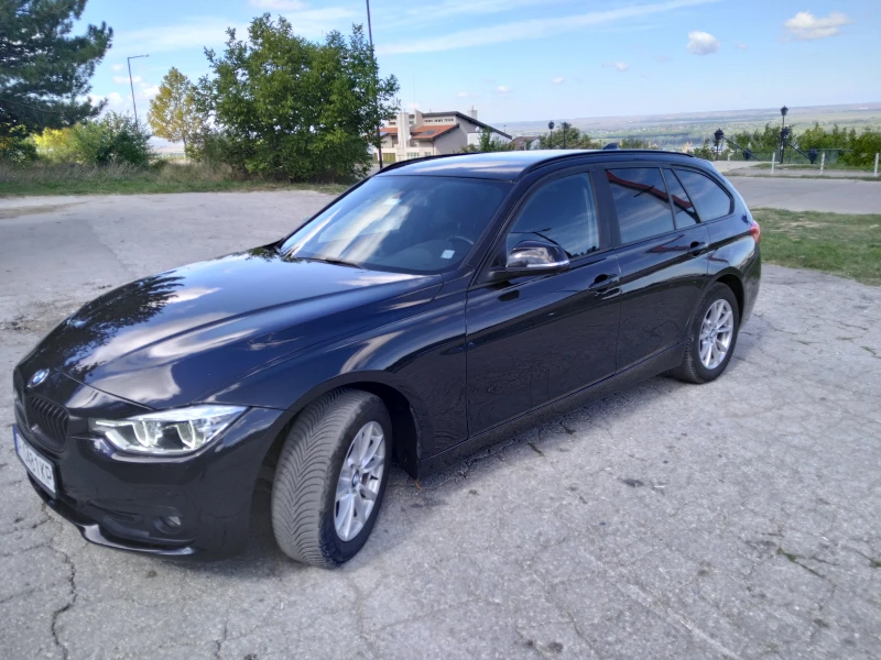 BMW 318 x-Drive, снимка 4 - Автомобили и джипове - 47127835