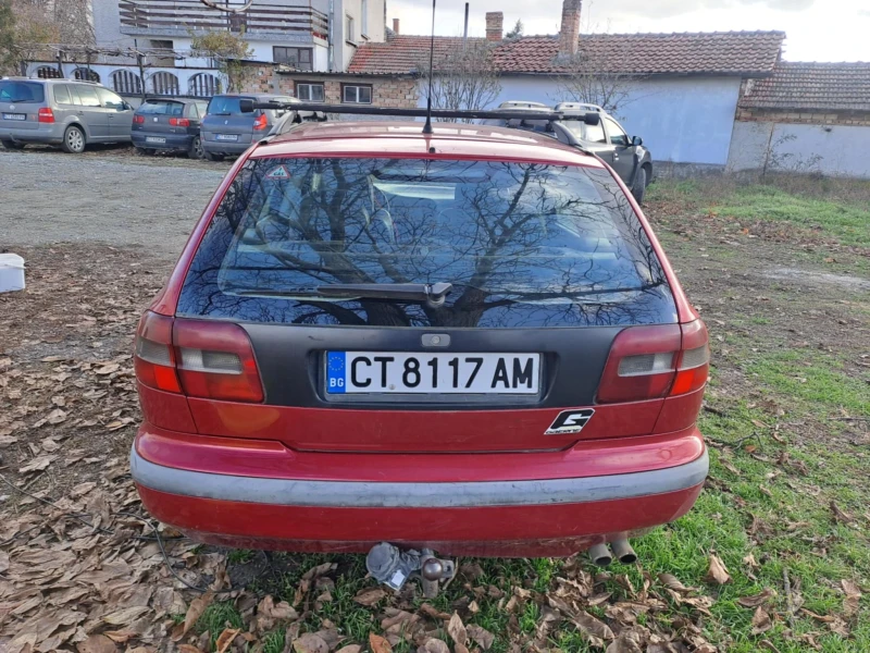 Volvo V40, снимка 3 - Автомобили и джипове - 48246064