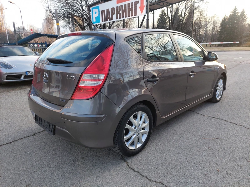 Hyundai I30 1, 6D 107000km, снимка 4 - Автомобили и джипове - 49160410