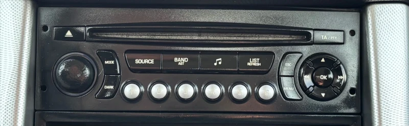 Peugeot 207, снимка 13 - Автомобили и джипове - 51765359