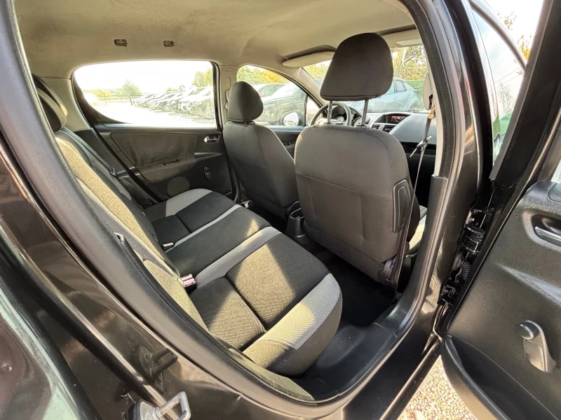 Peugeot 207, снимка 9 - Автомобили и джипове - 51765359