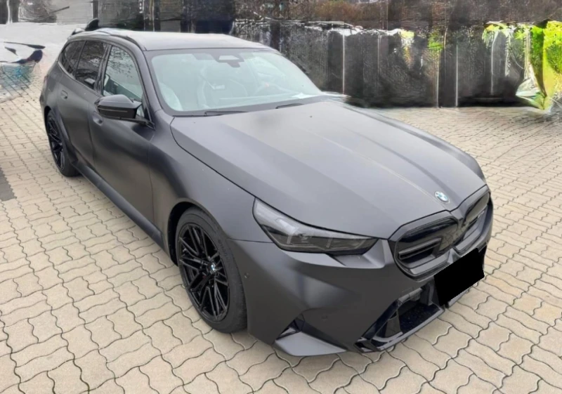 BMW M5 Touring xDrive, снимка 2 - Автомобили и джипове - 53106181