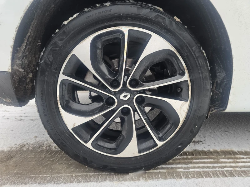 Renault Scenic 1.5dci 110к.с Limited , снимка 9 - Автомобили и джипове - 53131364