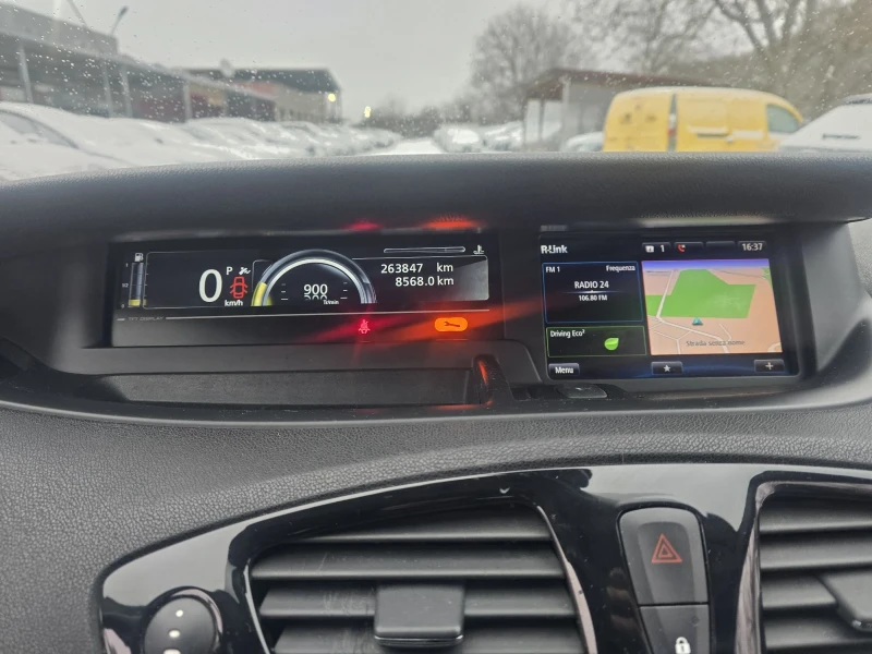 Renault Scenic 1.5dci 110к.с Limited , снимка 17 - Автомобили и джипове - 53131364