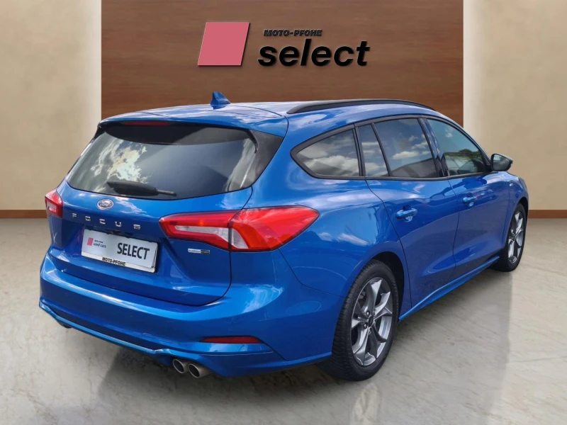 Ford Focus 1.0, снимка 4 - Автомобили и джипове - 53268688