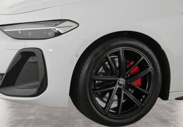 Audi A5 2.0 TDI Quattro = S-line = Black Optics Гаранция, снимка 5 - Автомобили и джипове - 54970188