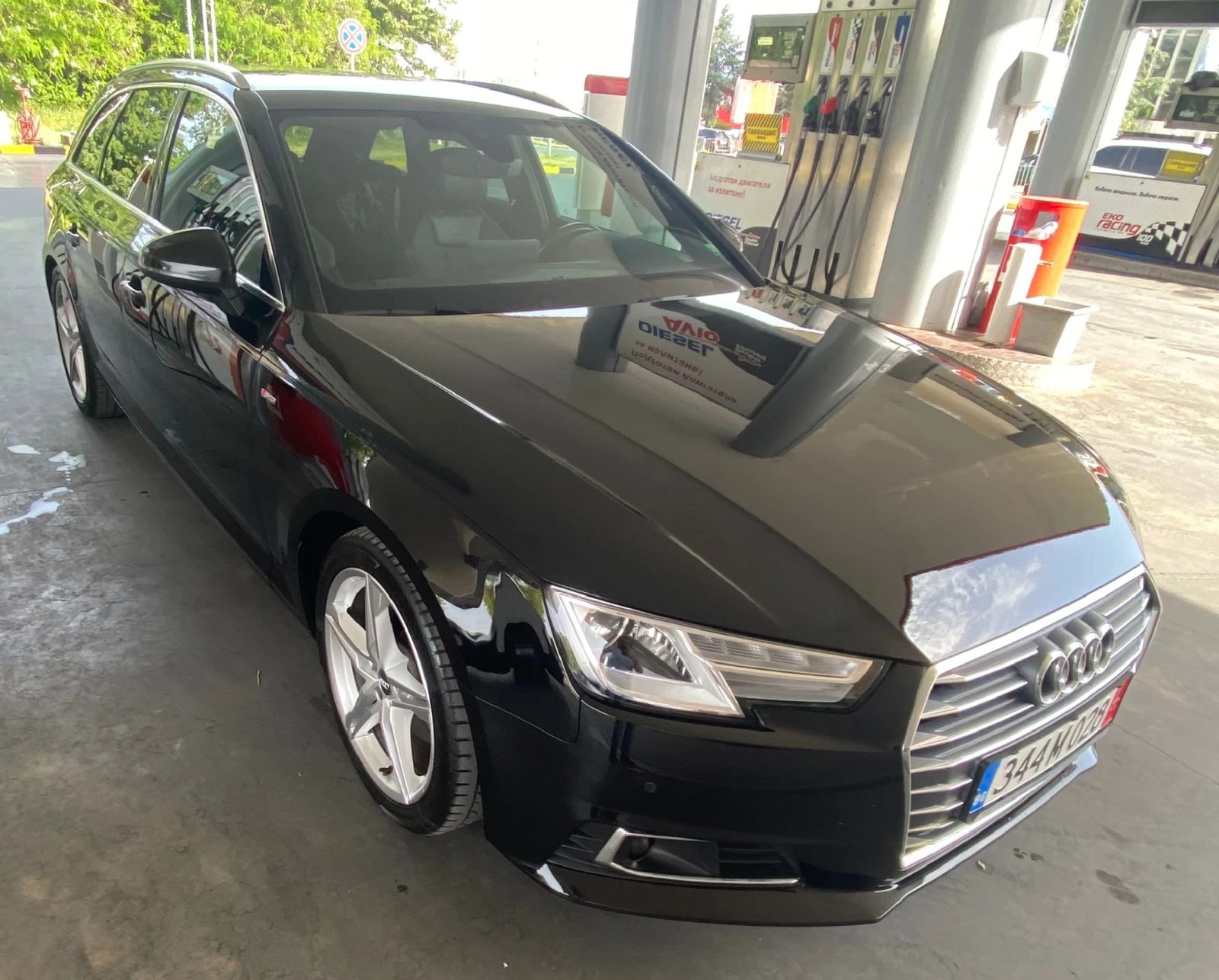 Audi A4 S-Line, снимка 1