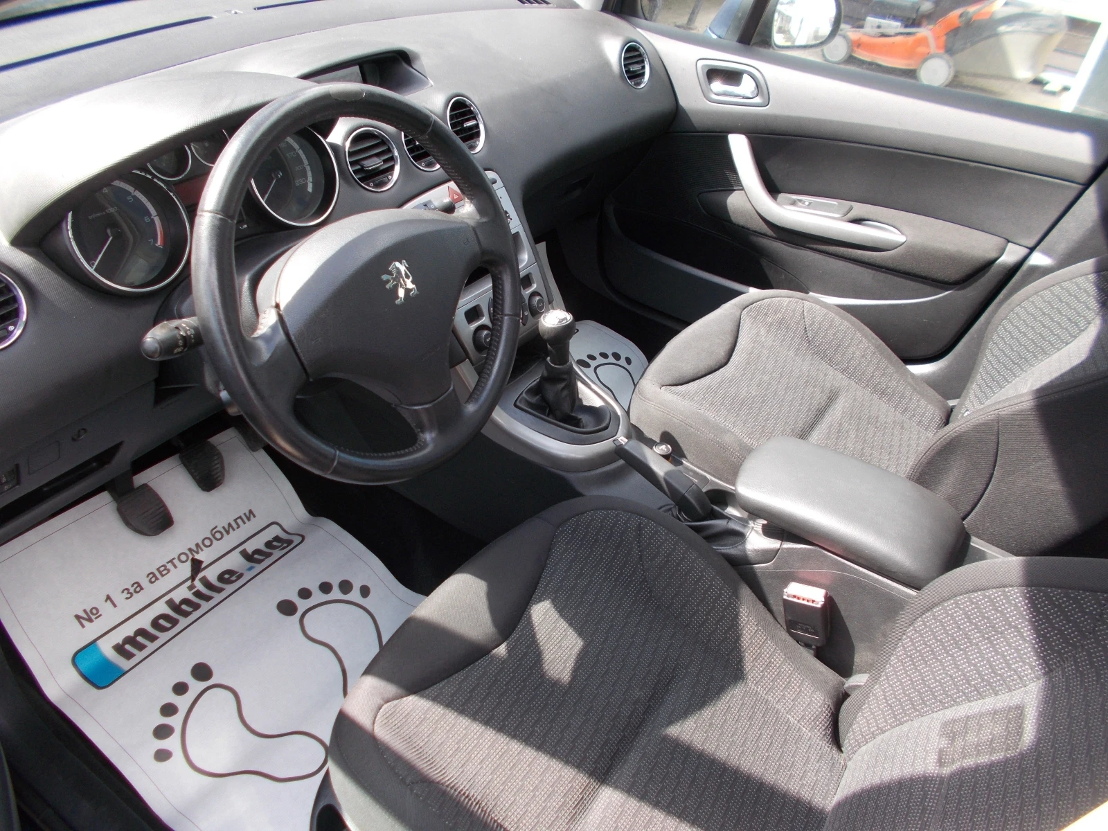 Peugeot 308 1.6i KLIMA | Mobile.bg — изображение 12