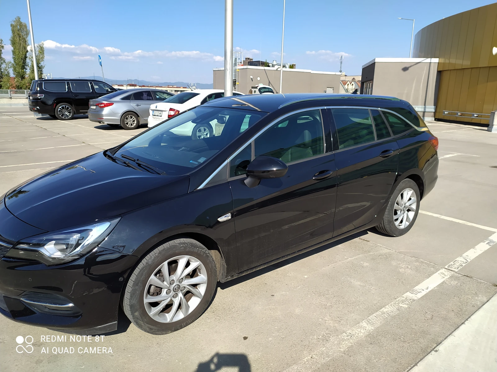 Opel Astra Sports Tourer Elegance - изображение 2