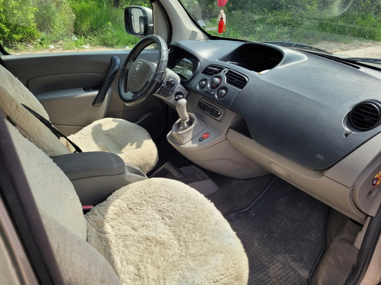Renault Kangoo ПЪТНИЧЕСКО ГАЗ - изображение 9