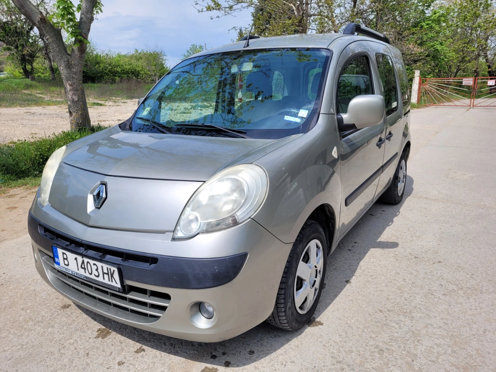 Renault Kangoo ПЪТНИЧЕСКО ГАЗ - изображение 2