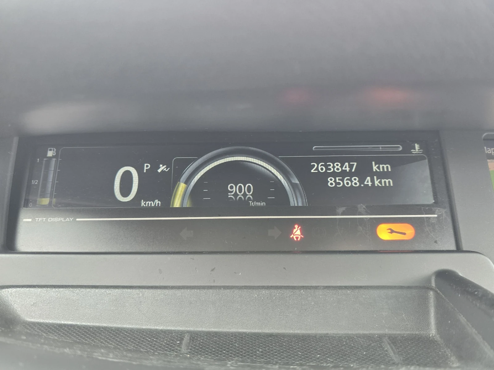 Renault Scenic 1.5dci 110к.с Limited Bose 6+ 1 места, снимка 17 - Автомобили и джипове - 53131364