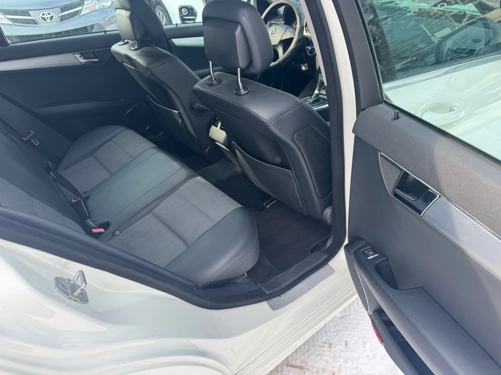 Mercedes-Benz C 220 2200-170 ���� ������� | Mobile.bg � ����������� 16