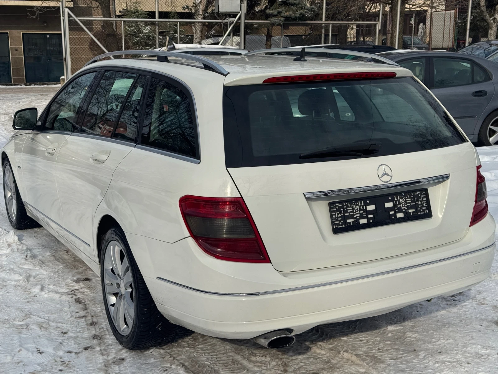 Mercedes-Benz C 220 2200-170 нави автомат - изображение 4