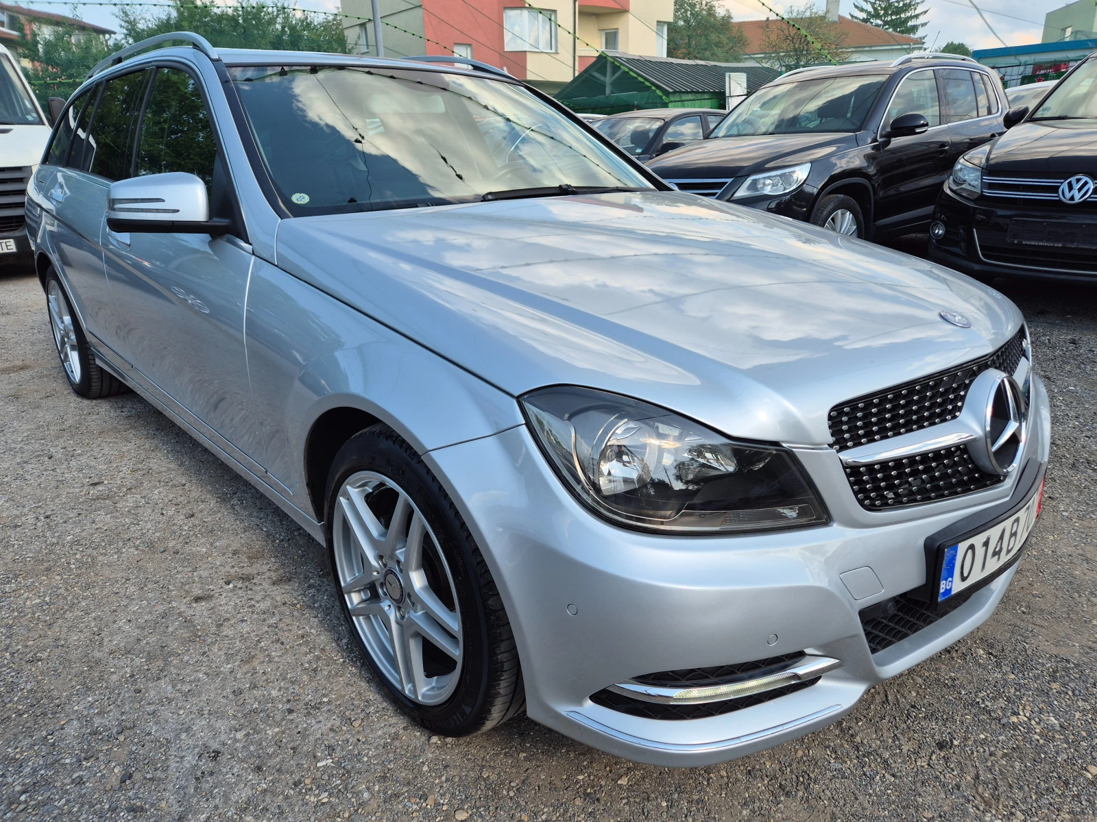 Mercedes-Benz C 200, снимка 2 - Автомобили и джипове - 54068897