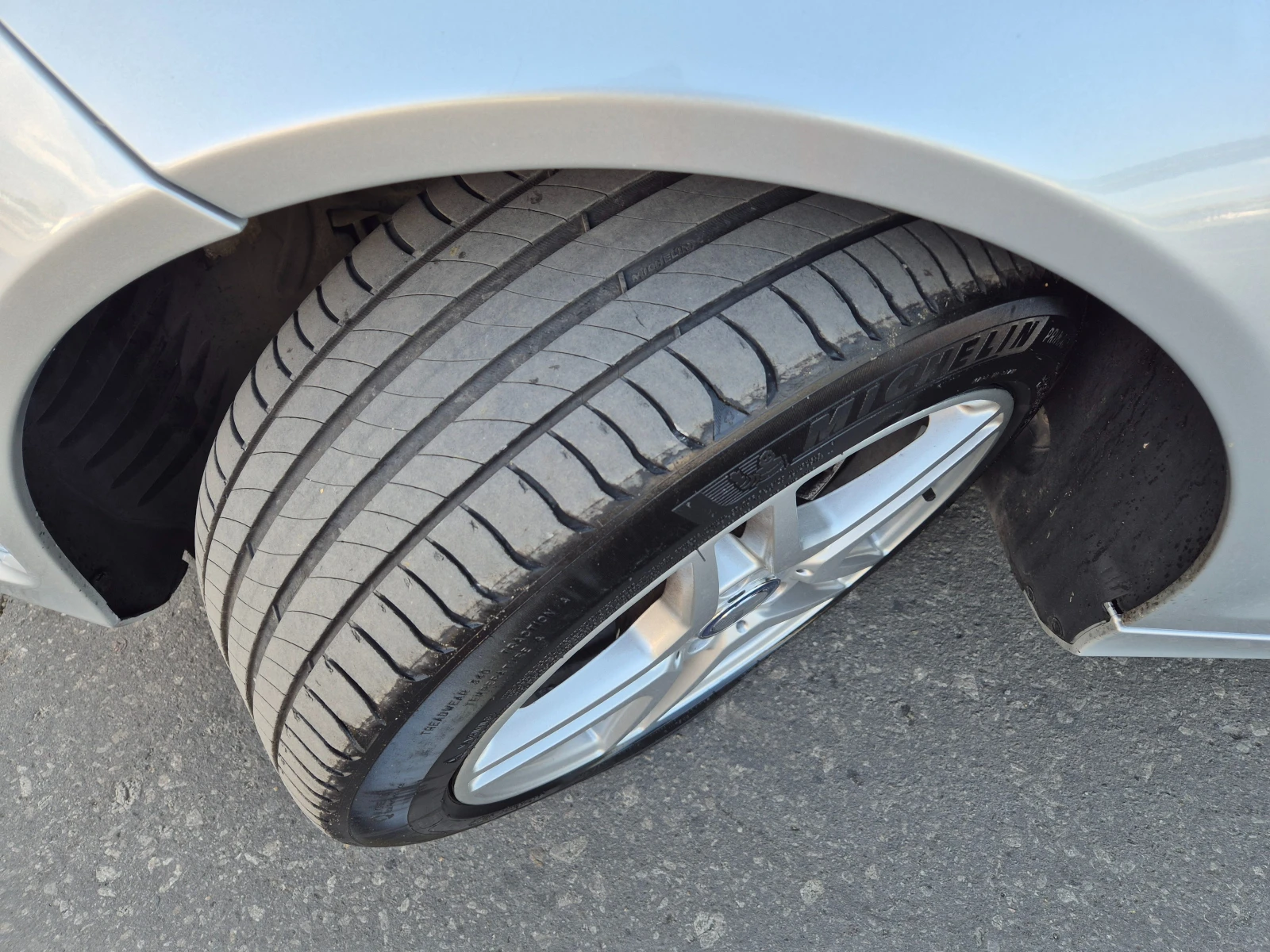 Mercedes-Benz C 200, снимка 6 - Автомобили и джипове - 54068897