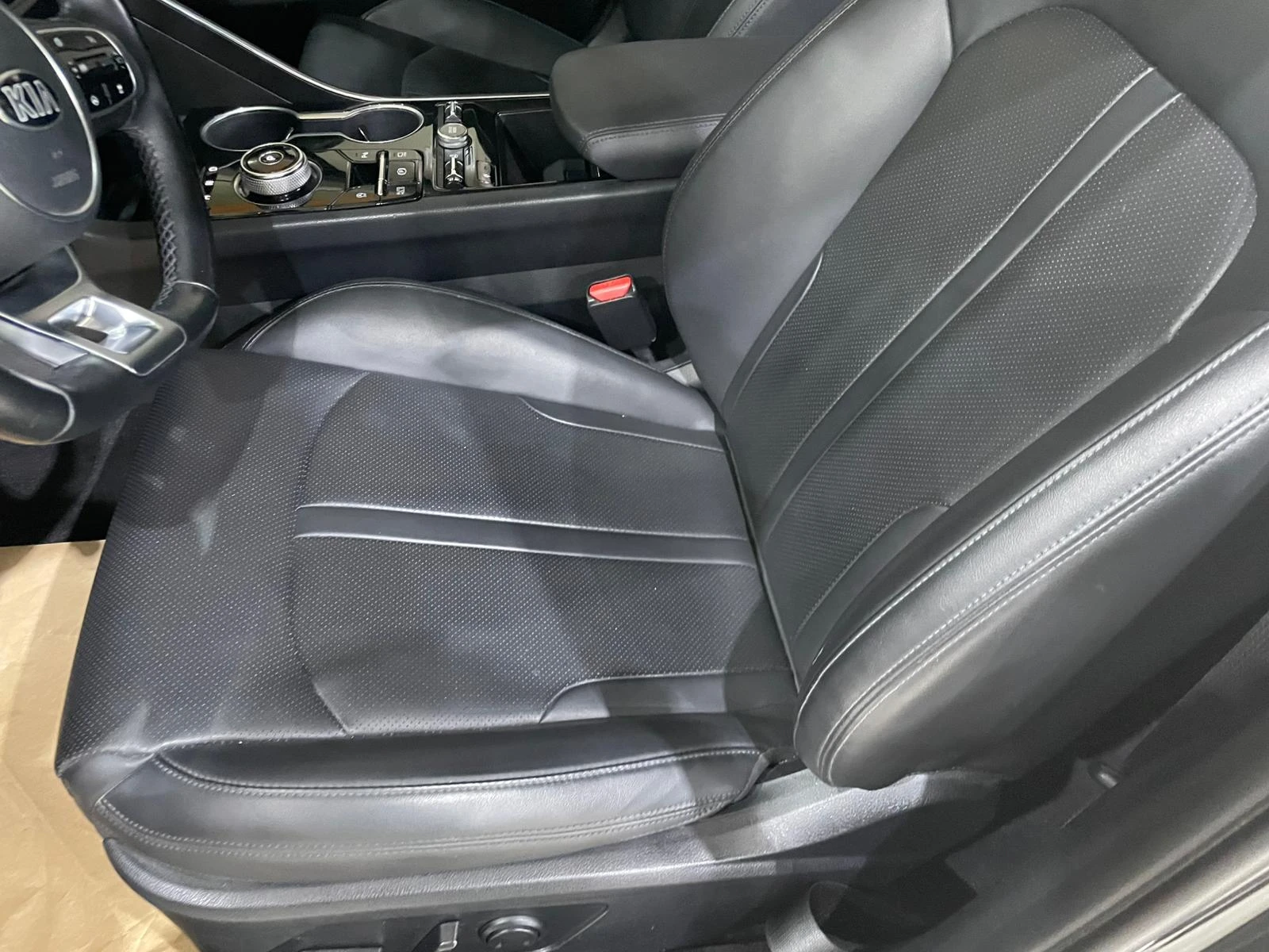 Kia K5 1.6 T-GDi ! Noblesse !, снимка 9 - Автомобили и джипове - 54164189