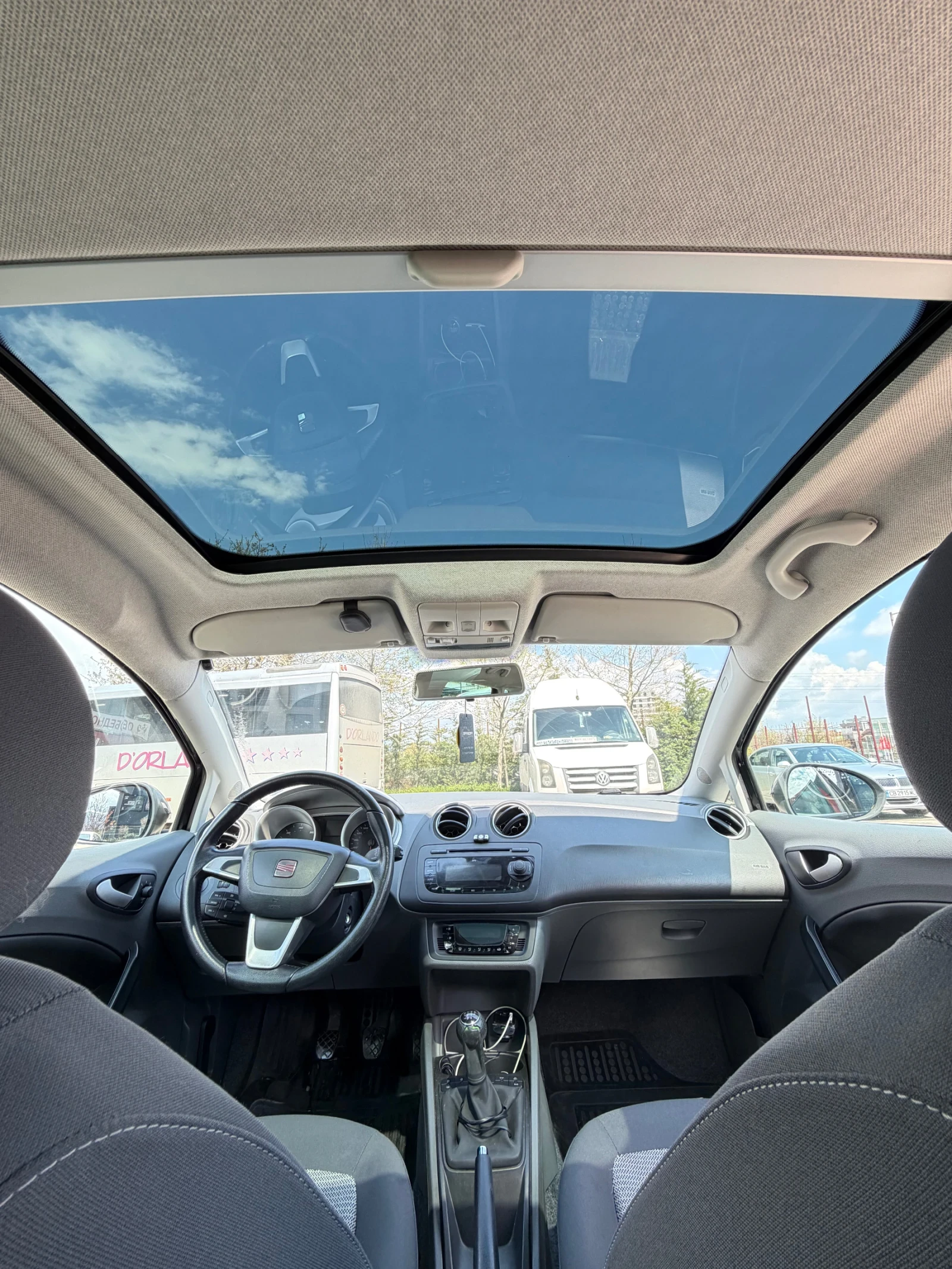 Seat Ibiza, снимка 6 - Автомобили и джипове - 54176186