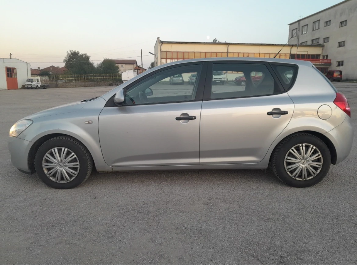 Kia Ceed 1, 4, снимка 5 - Автомобили и джипове - 54296486